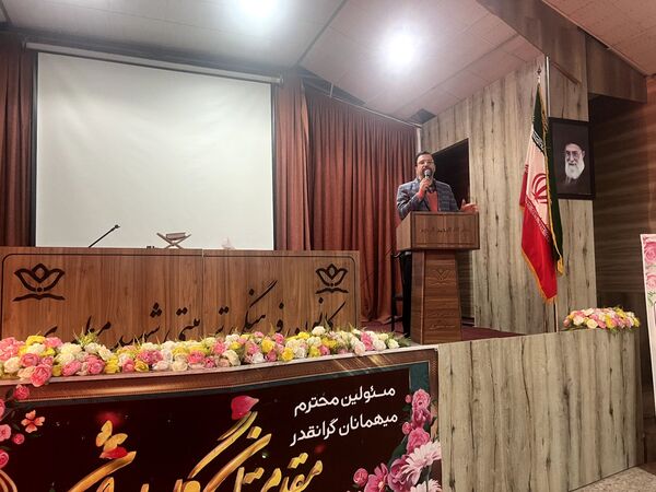 توانمندسازی معلمان برای گفت‌وگو با دانش‌آموزان درباره‌ مسائل اخیر کشور
