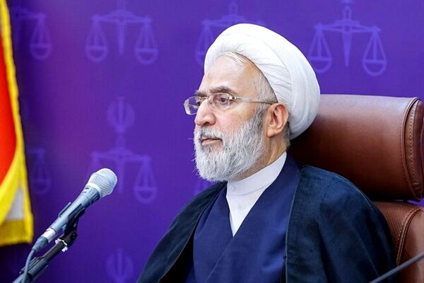 تأکید دادستان کل کشور بر قانونمندی در تمام سطوح جامعه/ لزوم جلوگیری از قاچاق کالاهای اساسی