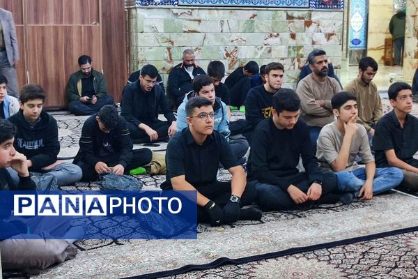 شهریار غرق در عطر فاطمی شد