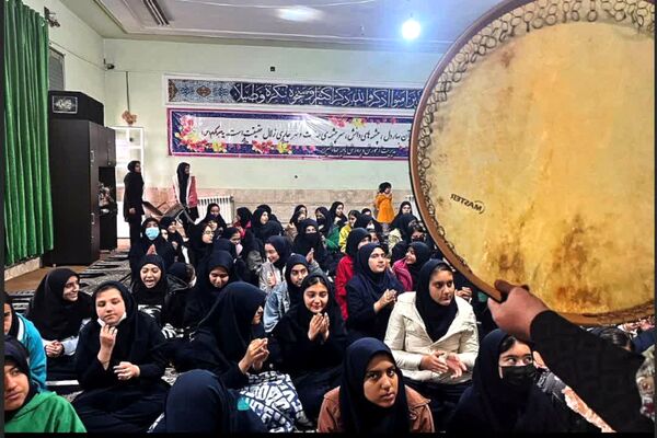 عید مبعث در دبیرستان شاهد 16