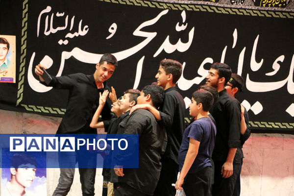 سوگواره «احلی من العسل» در قم - 2