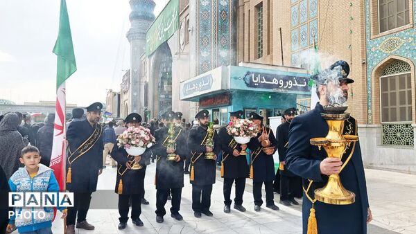 اقامه نماز عید فطر و تشییع پیکر شهید «کیارش» در مسجد جمکران
