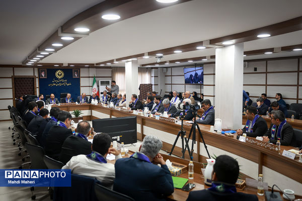 حضور وزیر آموزش و پرورش در دومین روز نشست مدیران سازمان دانش‌آموزی کشور