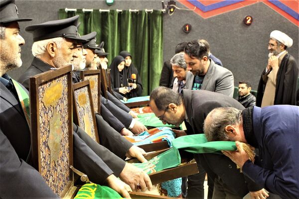 همایش مربیان تربیتی و مشاوران جهادی آموزش و پرورش قم