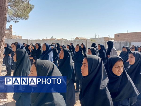 جشن میلاد حضرت زینب (س) در دبیرستان مادرمهربان خلیل آباد