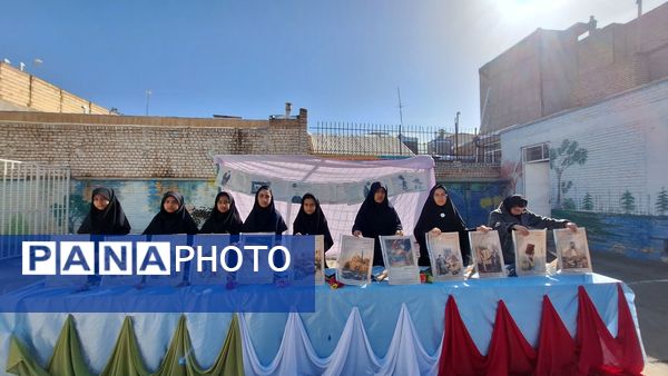 جشن دهه فجر  درمدرسه پاکدل