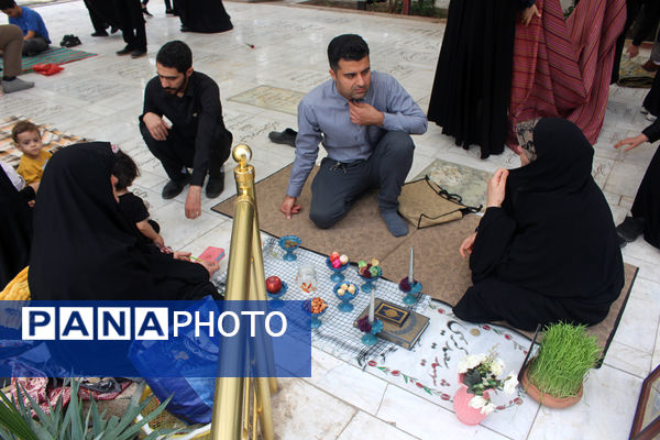 مراسم تحویل سال در گلزار شهدای قم