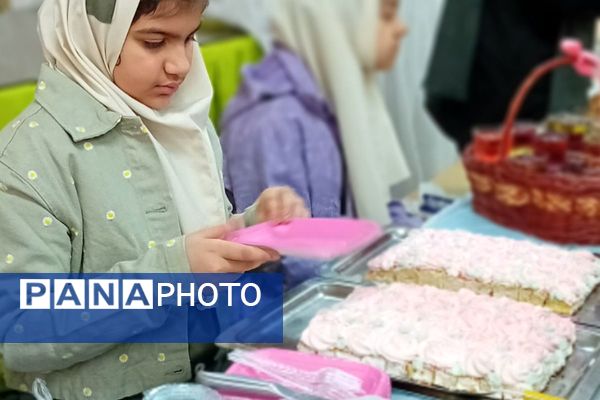 مهمانی طعم‌های دانش‌آموزی در جشنواره آشپزی دبستان دکتر کیهانی۱