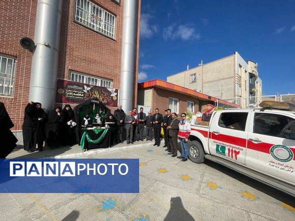 همایش ایران همدل در دبستان غیردولتی امام حسین(ع)