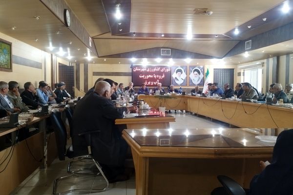 نشست شورای کشاورزی قروه با محوریت مدیریت آب و برق