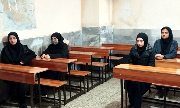 آمادگی پیش از مانور زلزله در هنرستان کاردانش حافظ 