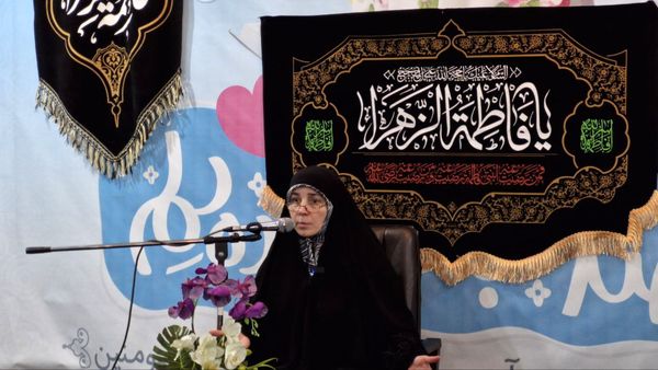 روایتی از آرامش؛ اعتکاف رجبیه دختران نوجوان مسجد امیرالمؤمنین(ع)