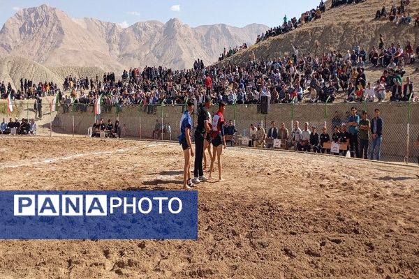 جشنواره بازی های بومی محلی در شهر بار نیشابور