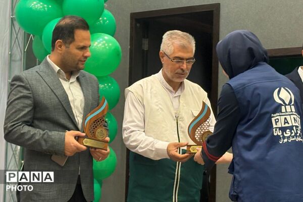 تقدیر از برگزیدگان مسابقات قرآن، عترت، نماز و فرهنگی‌هنری ملارد 