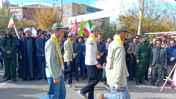 ۱۳ آبان، حماسه ی حضور در رازوجرگلان