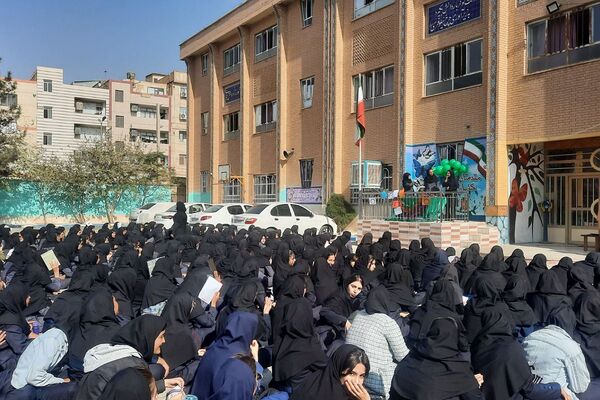 افتتاحیه طرح مصباح الهدی در هنرستان تاجیک بهارستان دو