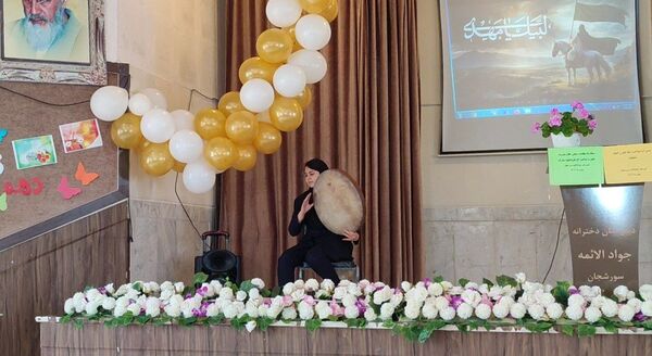 شکوه جشن دهه فجر در دبیرستان جوادالائمه سورشجان