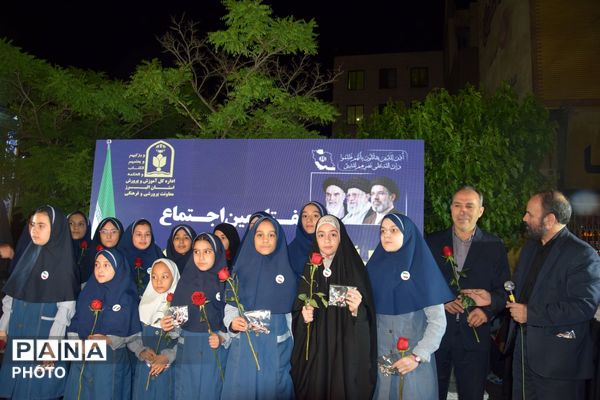 هفتادمین شب از وحدت مردم کرج در خیابان‌ها 