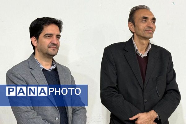 مسابقات فرهنگی و هنری  در دبیرستان شهید تاجیک بهارستان دو
