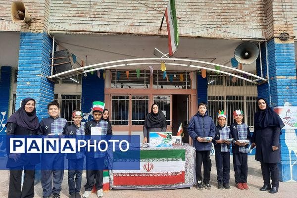 حضور پرشور دانش آموزان ناحیه دو شهرری در برنامه‌های متنوع دهه فجر و جشن انقلاب