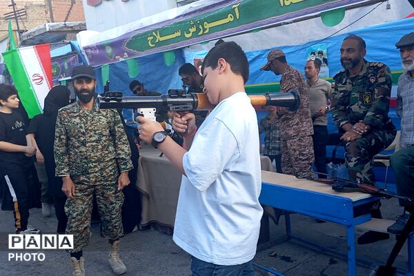 اولین مهمانی غدیر فیروزکوهی‌هادر مسیر میدان معلم تا میدان راه آهن