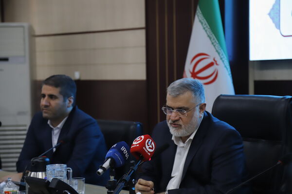 آغاز به‌کار نشست مشترک مدیران مناطق با استاندار تهران 