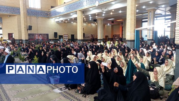 مراسم بزرگداشت مجاهد شهید سیدحسن نصرالله در مسجد خاتم‌الانبیا شهرستان ملارد