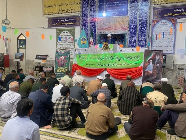 حضور جمعی از فرهنگیان مانه و سملقان در نماز عبادی سیاسی جمعه