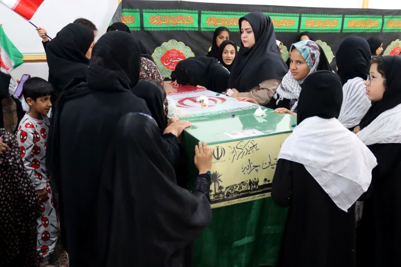  مراسم تشییع پیکر مطهر شهید گمنام در شهرستان بستک