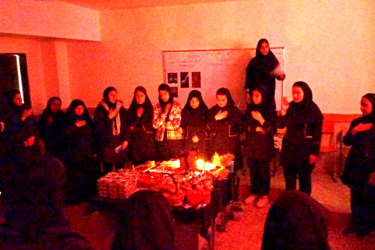 فاطمیه‌ای کوچک اما پر از عشق