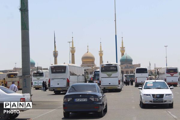حضور کودکان و نوجوانان در مراسم سالگرد ارتحال حضرت امام(ره)