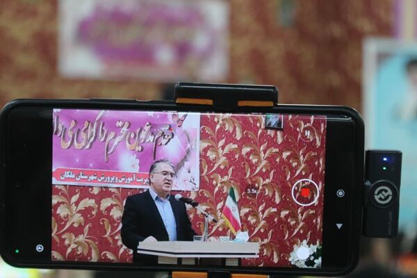 آیین تجلیل از پیشکسوتان فرهنگی ملکان 