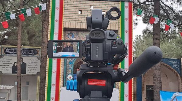  غبارروبی مزار شهدا در نیشابور 