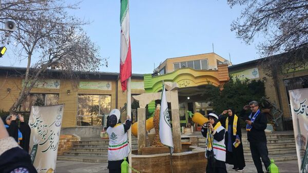 اردوی زیارتی تربیتی دانش‌آموزان دختر پیشتاز در مشهد مقدس