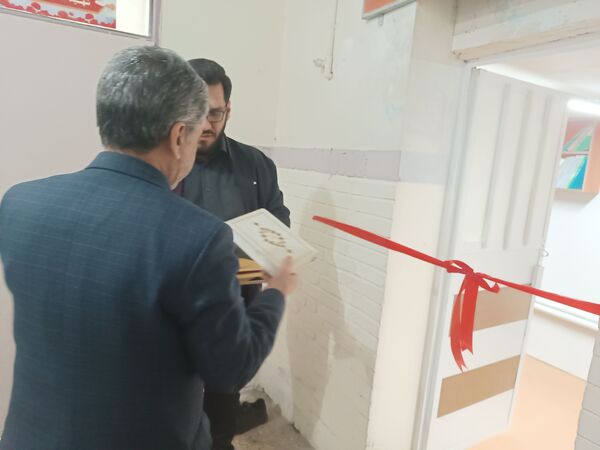 افتتاح کتابخانه دبیرستان جماران ناحیه پنج 