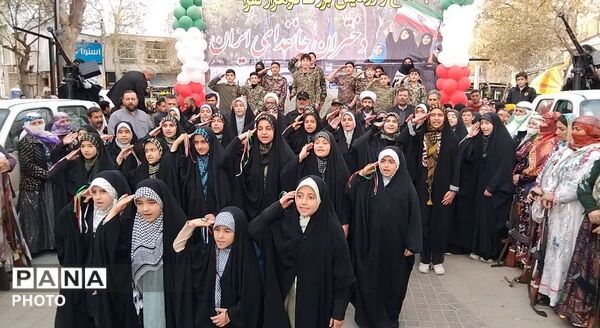 اجتماع و رزمایش بزرگ 2000 نفری دختران جانفدای اهر