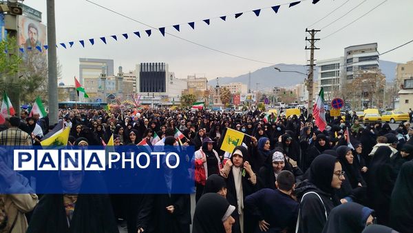 سنگ تمام مردم کرج در راهپیمایی روز قدس 
