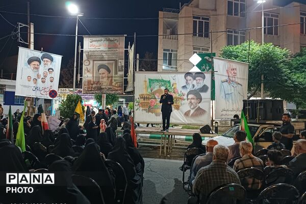  روز پرجنب‌وجوش دانش‌آموزان ورامین در غرفه آموزش و پرورش