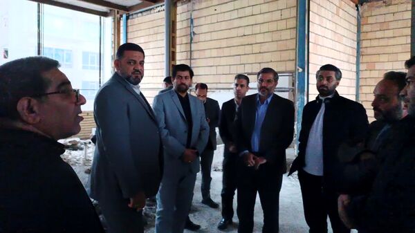 نشست صمیمی مسئولان با اهالی مسجد و محله فلاحی مشهد
