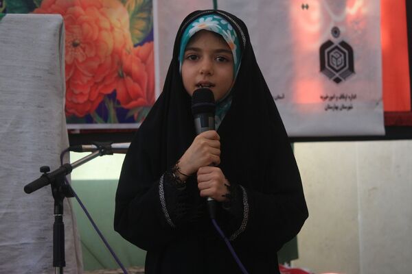 محفل انس با قرآن در امامزاده لطیف(ع) نسیم‌شهر