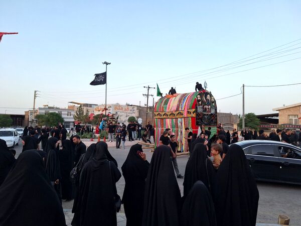 شکوه نخل‌گردانی در گناباد؛ تصویری از عشق و ارادت در محرم