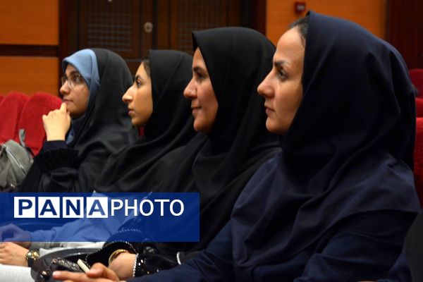 بهارستان‌دو از برترین‌های تربیت‌بدنی تقدیر کرد