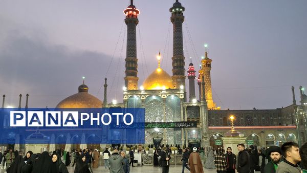مراسم عزاداری شام شهادت امام هادی(ع) در حرم بانوی کرامت 