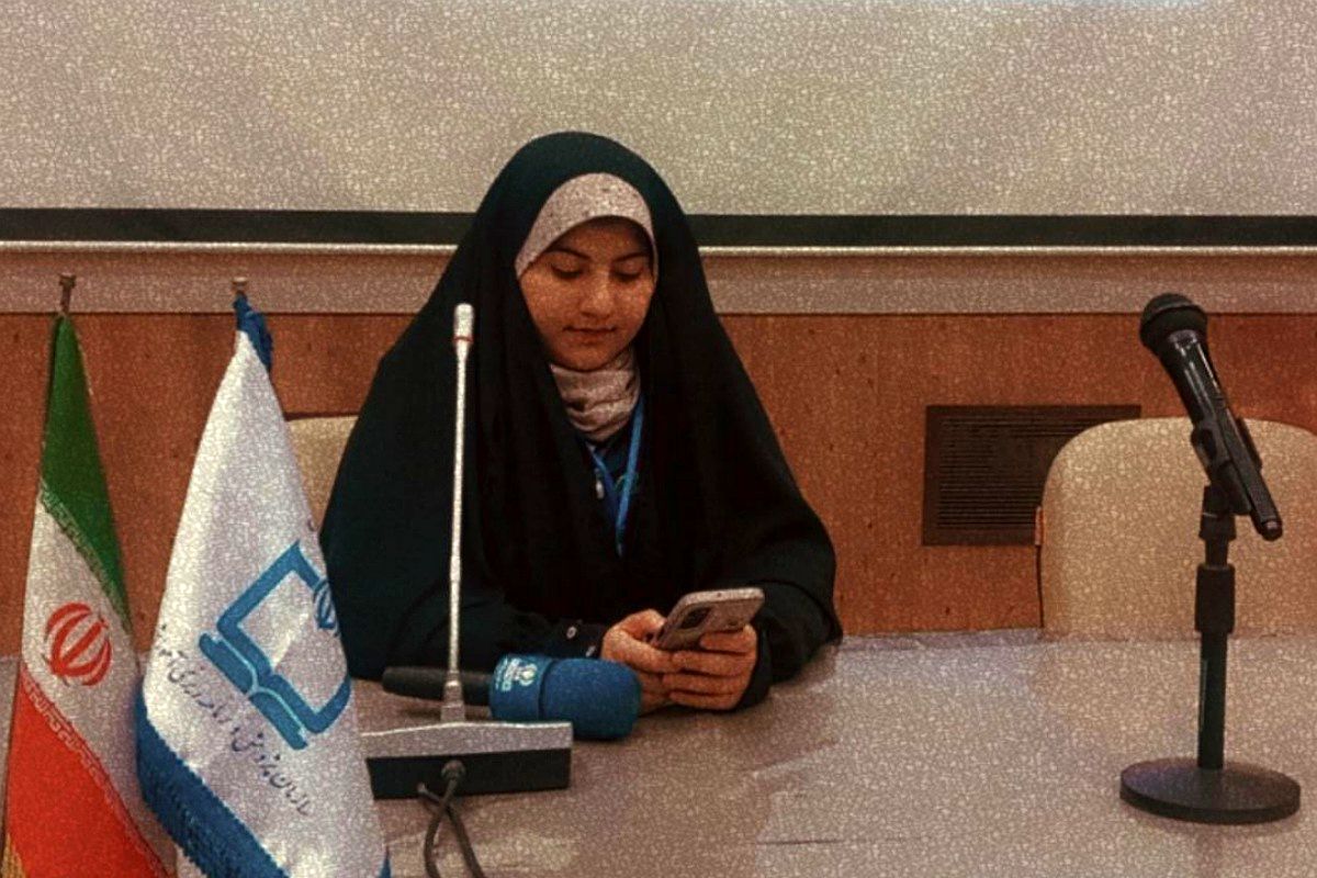 پانا؛ آتشگاه قلم‌های روشنگر