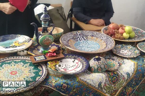 افتتاح پنجمین هفته فرهنگی شهرستان فیروزکوه با حضور مسئولان ارشد و تجلیل از خانواده شهید