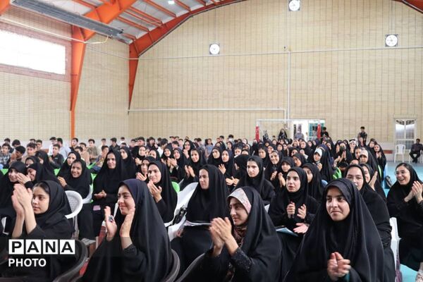 لردگان، میزبان نغمه‌های نور در چهل‌وچهارمین دوره مسابقات قرآن، نماز و عترت