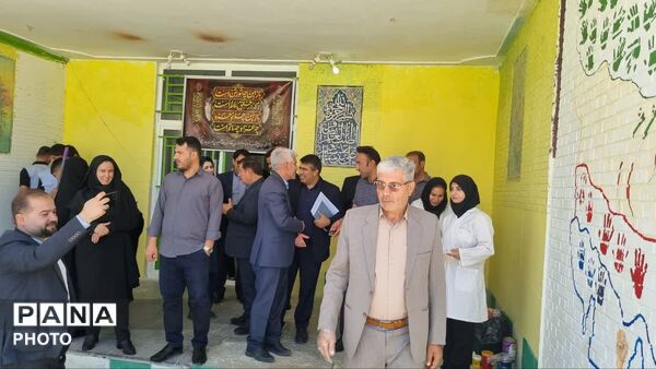 آغاز پویش «کارت نشاط» برای حمایت از دانش‌آموزان کم‌برخوردار در یاسوج