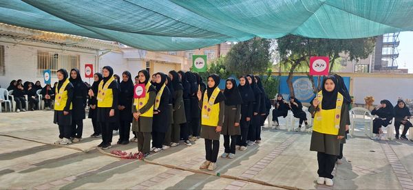 افتتاحیه المپیاد ورزشی در دبیرستان فرزانگان دوره اول 