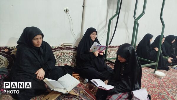 مراسم احیا در شب بیست و سوم قدر در مسجد ابوالفضلی 