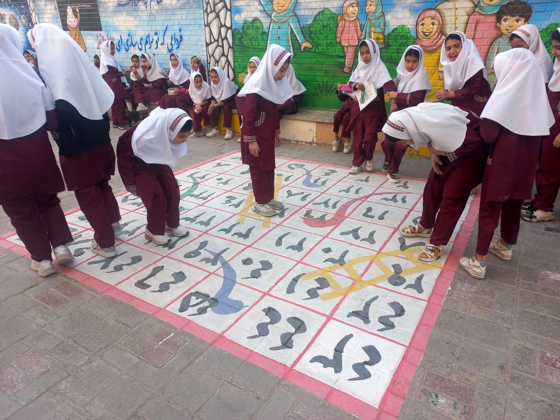 پروژه حیاط پویا در دبستان  شطیطه نیشابور